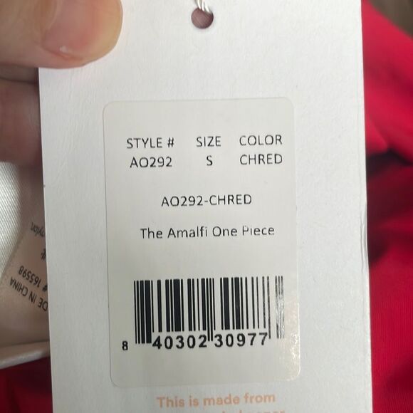 Andie The Amalfi One Piece Swimsuit Red Cherry size S NWT - Picture 4 of 6